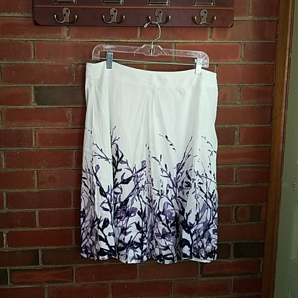 Coldwater creek white skirt with purple pattern, M